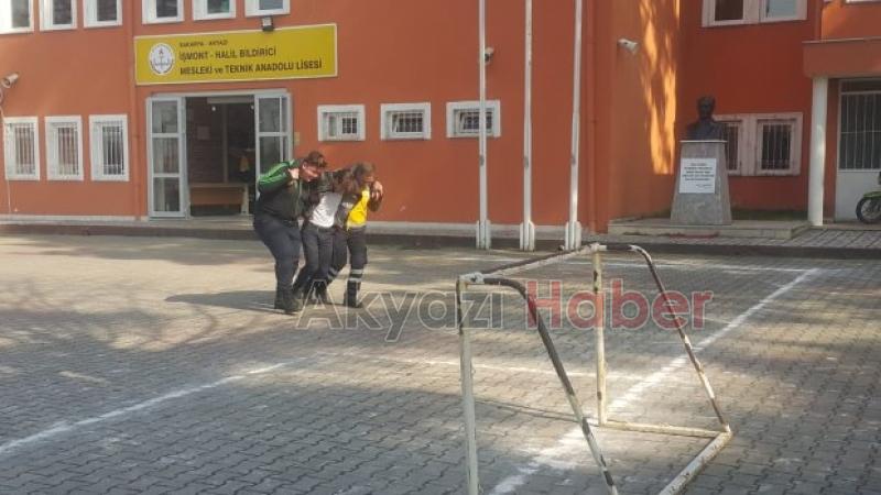 İşmont Halil Bildirici Mesleki ve Teknik Anadolu Lisesinde Öğrencilere afet eğitimi verildi