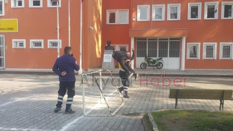 İşmont Halil Bildirici Mesleki ve Teknik Anadolu Lisesinde Öğrencilere afet eğitimi verildi