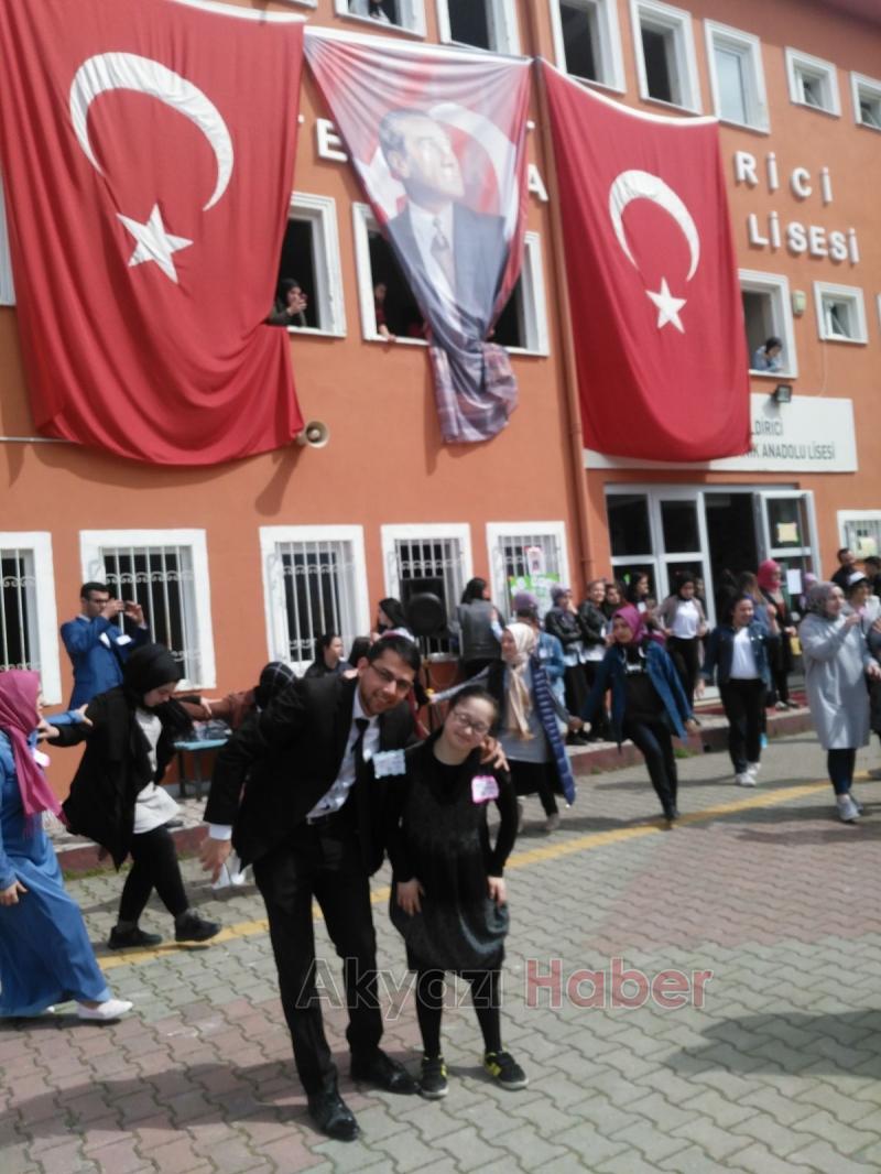 İşmont Halil Bildirici MTAL 21 Mart Down Sendromu Gününü Kutladı