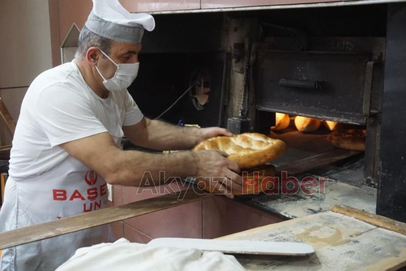 İşsiz Kalanlara ve İhtiyaç Sahiplerine Ücretsiz Ekmek 