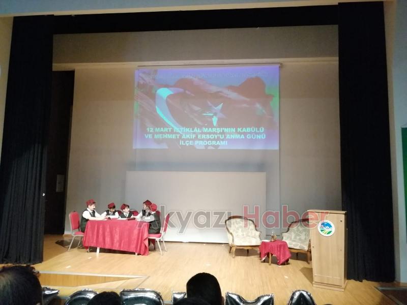 İstiklal Marşının Kabulü ve Mehmet Akif Ersoyu anma programı düzenlendi