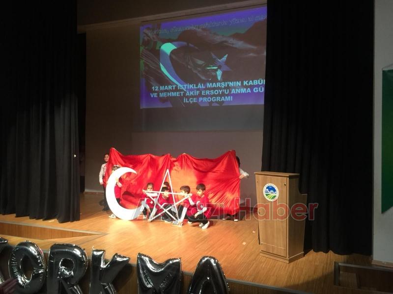 İstiklal Marşının Kabulü ve Mehmet Akif Ersoyu anma programı düzenlendi