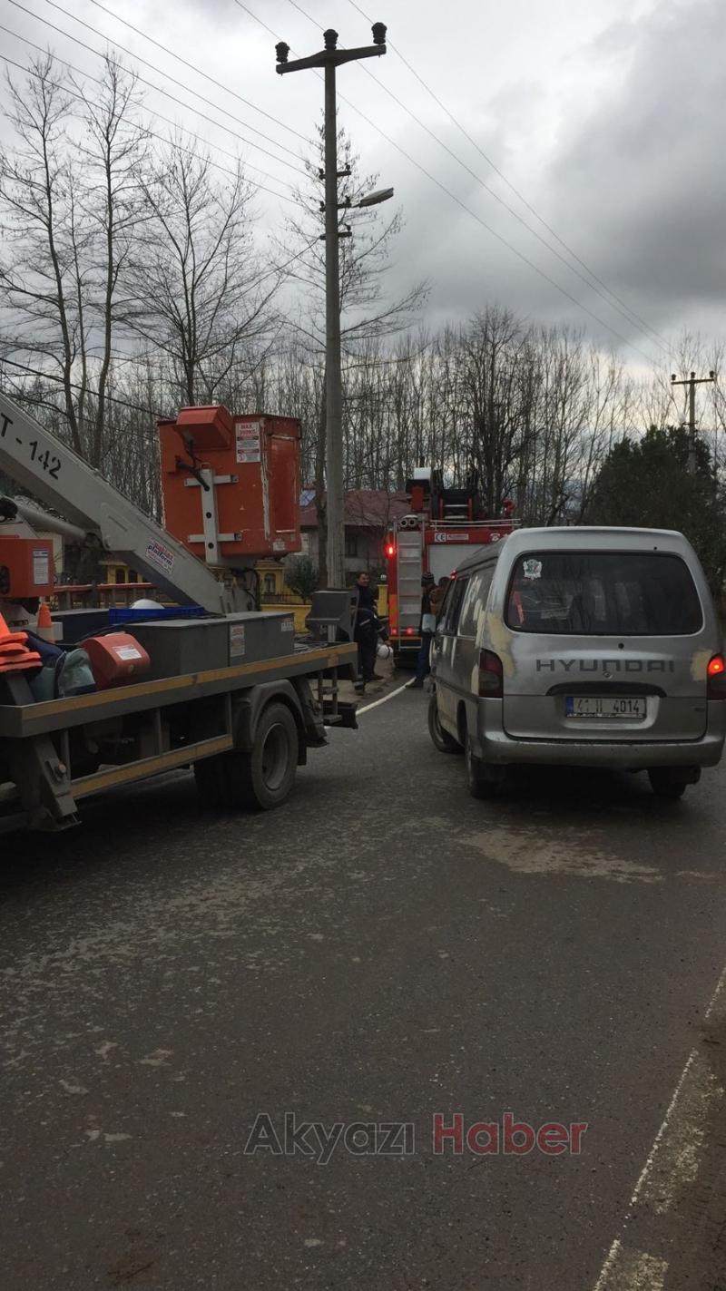 İtfaiye Aracı Elektrik Tellerine Takıldı