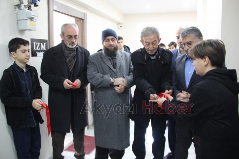 IZM Game Studios Dualarla Açıldı