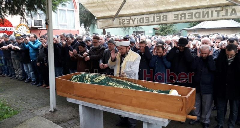 İzzet Fazlıoğlu Defnedildi