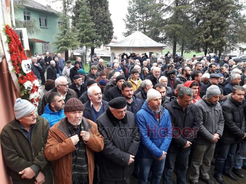 İzzet Fazlıoğlu Defnedildi