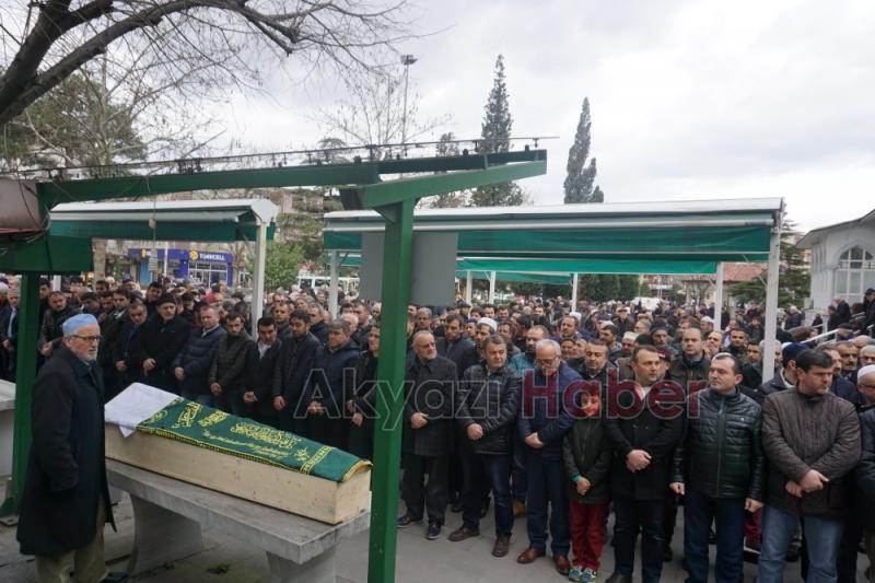 İzzet Soylu Defnedildi