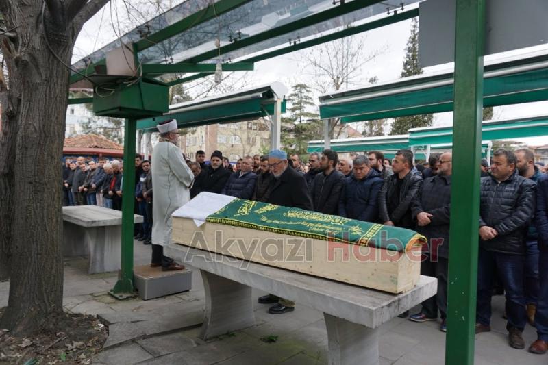 İzzet Soylu Defnedildi