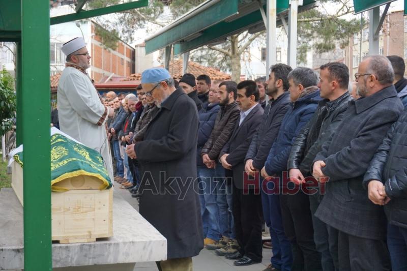 İzzet Soylu Defnedildi