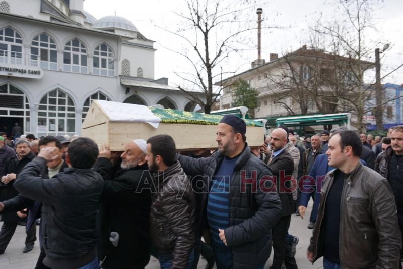 İzzet Soylu Defnedildi