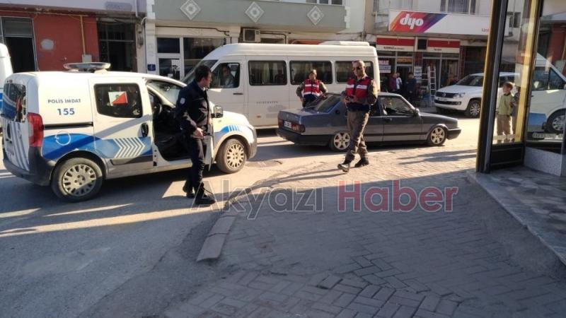 Jandarma Durdurdu Polis Gözaltına Aldı