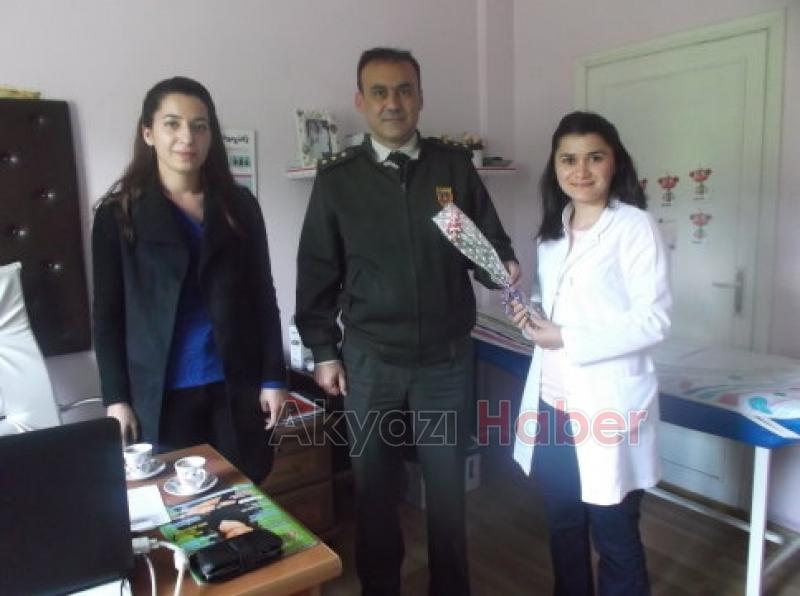 Jandarmadan Ebe Hemşirelere Ziyaret