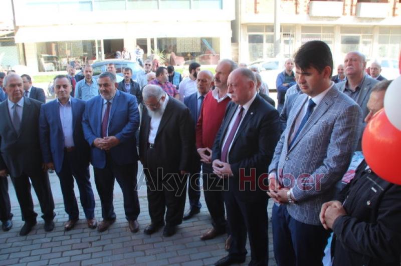 KAHYA HALICILIĞIN YENİ MAĞAZASI TÖRENLE AÇILDI