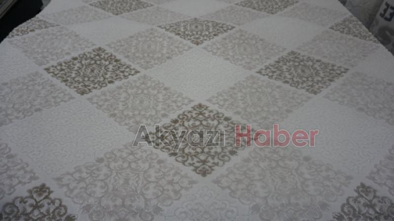 Kahya Halıcılıkta Zam Yok İndirim Üstüne İndirim Var