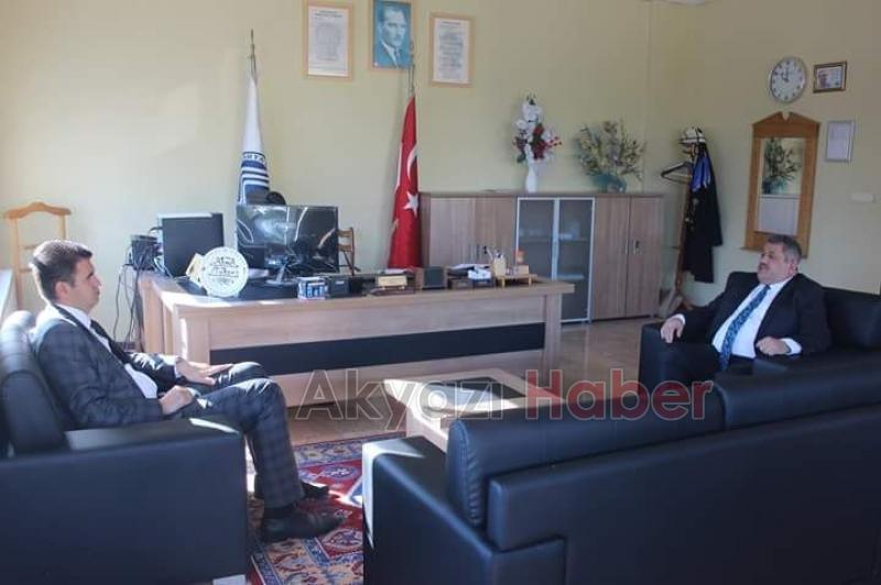 Kalaylı ve Akcan Öğrencilerin Sorunlarını Dinledi