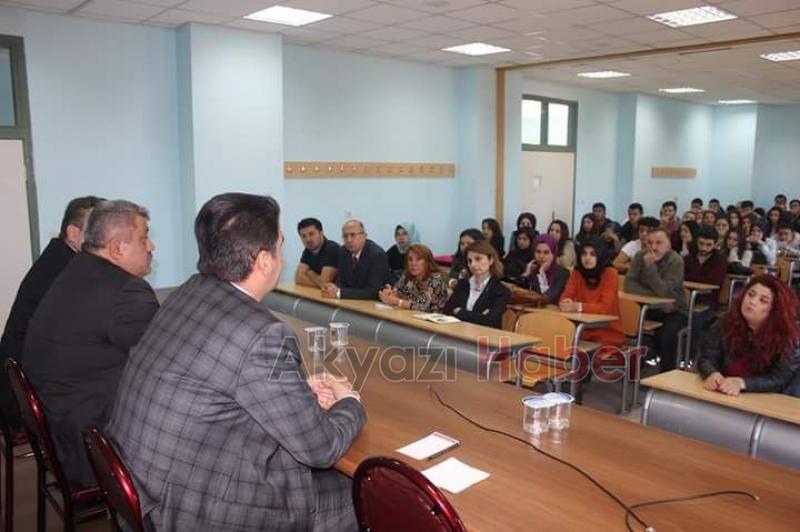 Kalaylı ve Akcan Öğrencilerin Sorunlarını Dinledi