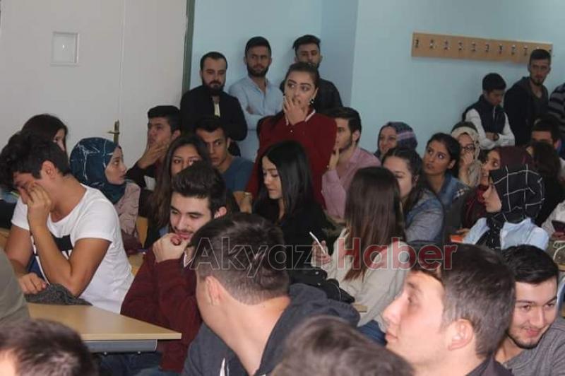 Kalaylı ve Akcan Öğrencilerin Sorunlarını Dinledi