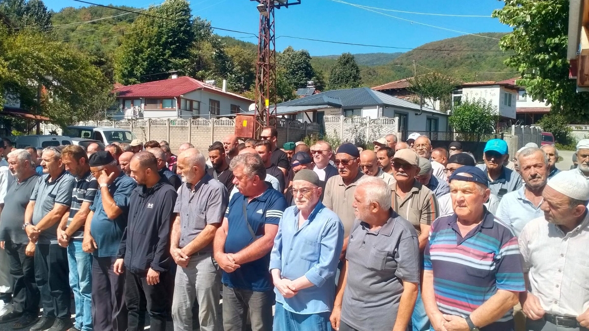 Kalbine yenik düşen 26 yaşındaki genç toprağa verildi