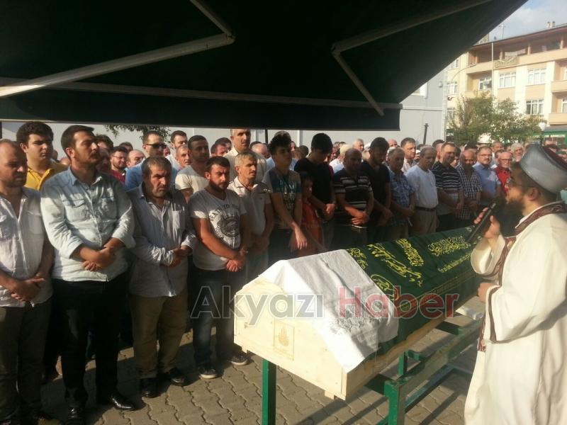 Kalp Krizi Geçiren Ahmet Selami Keyf Defnedildi