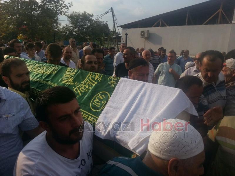 Kalp Krizi Geçiren Ahmet Selami Keyf Defnedildi