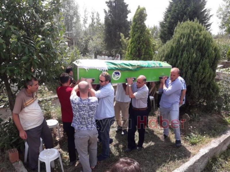 Kamil Ocaklı Defnedildi 