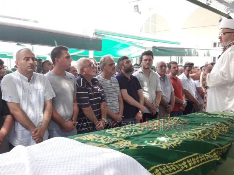 Kamil Ocaklı Defnedildi 