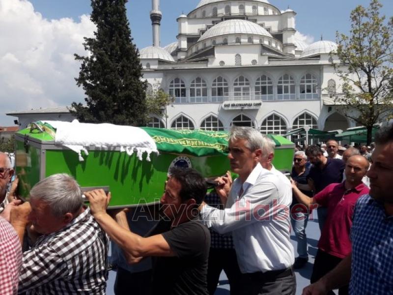 Kamil Ocaklı Defnedildi 