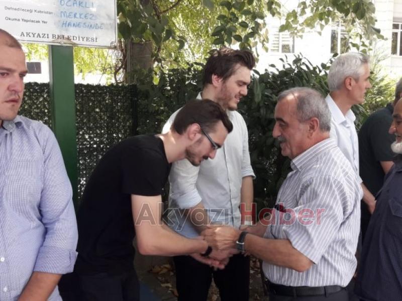 Kamil Ocaklı Defnedildi 