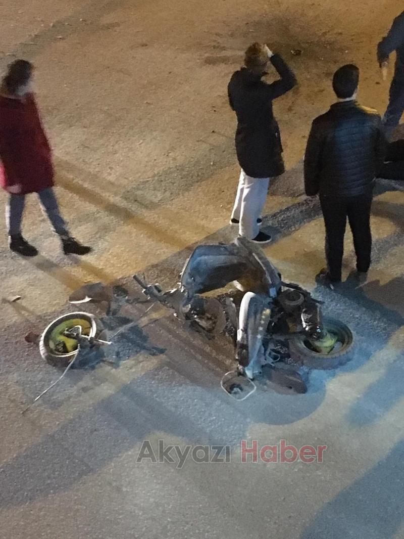 Kamyon dehşeti Motosikletliye çarpıp kaçtı  