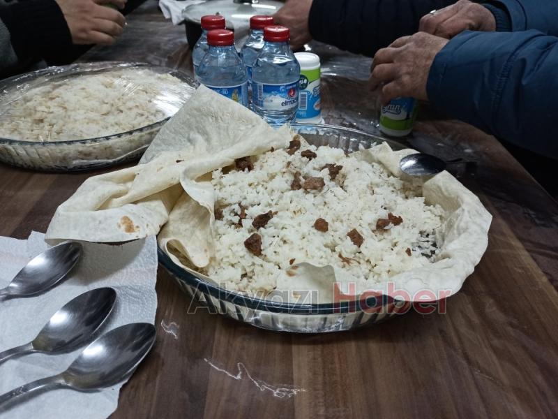 Kandili böyle karşılıyorlar