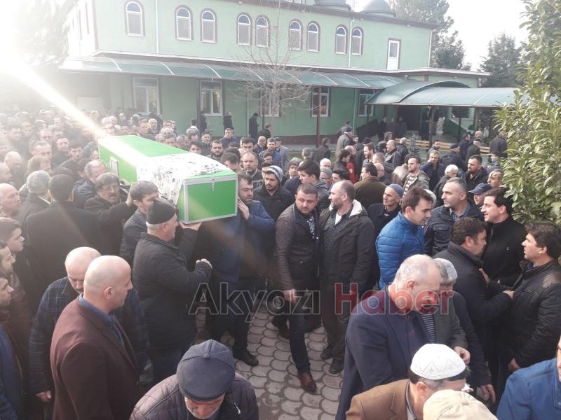 Kansere Yenik Düşen Melike Dualarla Defnedildi