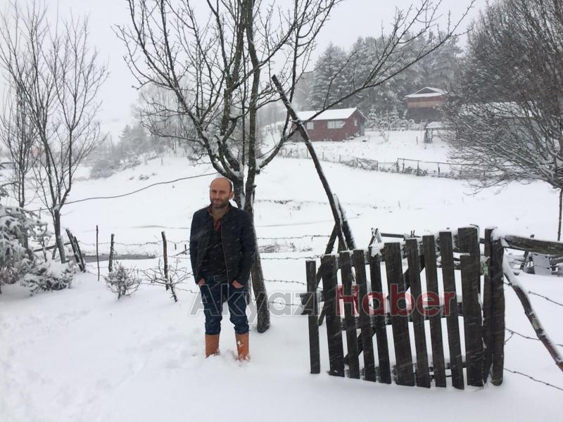 Kar yağışı etkili oluyor Yaylalar beyaza büründü
