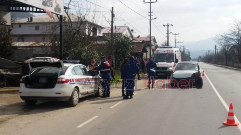 Karaçalılık yolunda Korku dolu anlar Mezarlık duvarına çarptı
