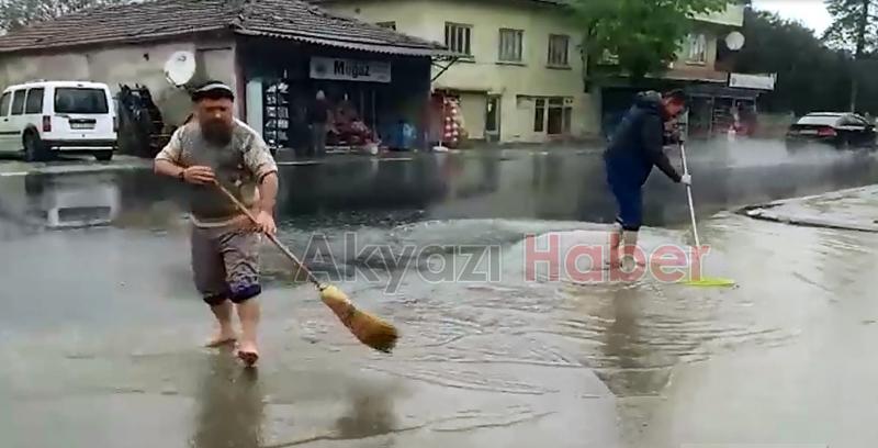 Karaçalılıkta Düşük Yolları Su Bastı
