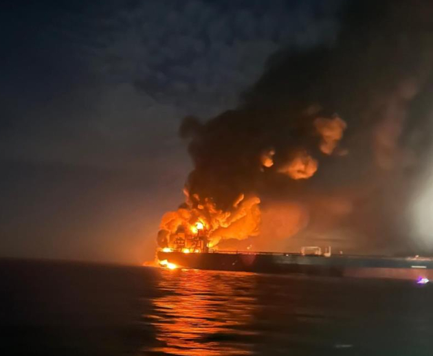 Karadeniz'de petrol tanker gemisi böyle vuruldu