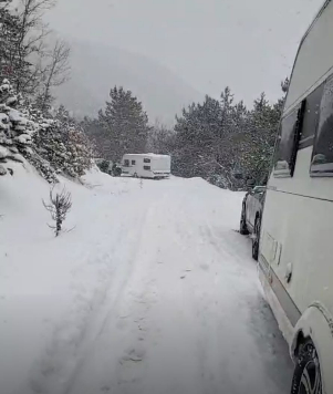 Karagöl Yaylası'nda mahsur kalanlar kurtarıldı