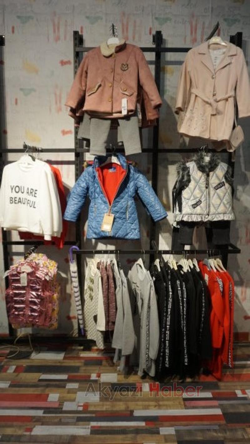 Karakter Spor Giyimde Dev Kampanya