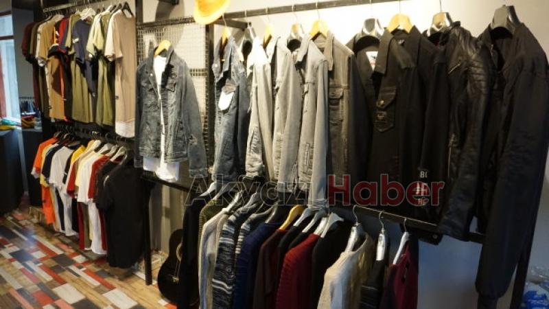 Karakter Spor Giyimde Dev Kampanya