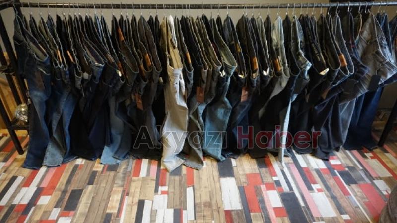 Karakter Spor Giyimde Dev Kampanya