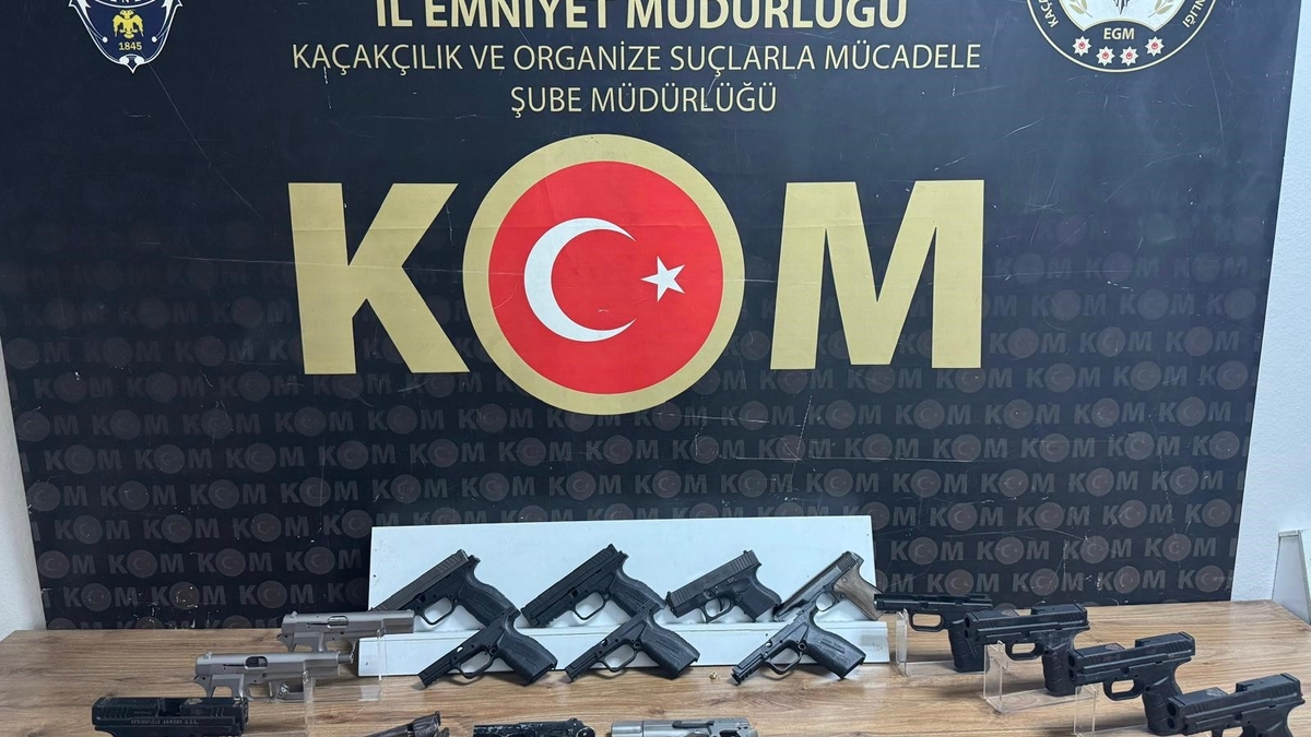 Karapürçek ve Serdivan'da operasyon