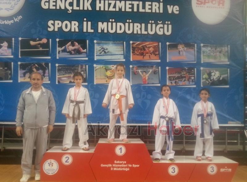 KARATECİLERDEN BOŞ YOK