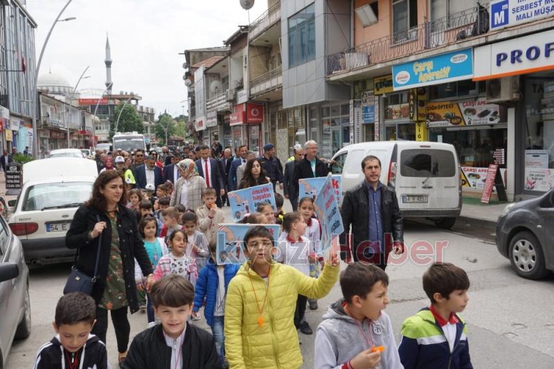 Karayolu Trafik Güvenliği Günü ve Trafik Haftası kutlandı
