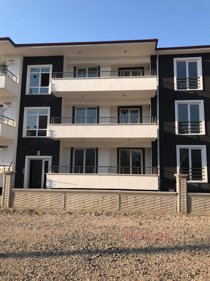 Kardelen Evlerinde Satılık Lüks Daire