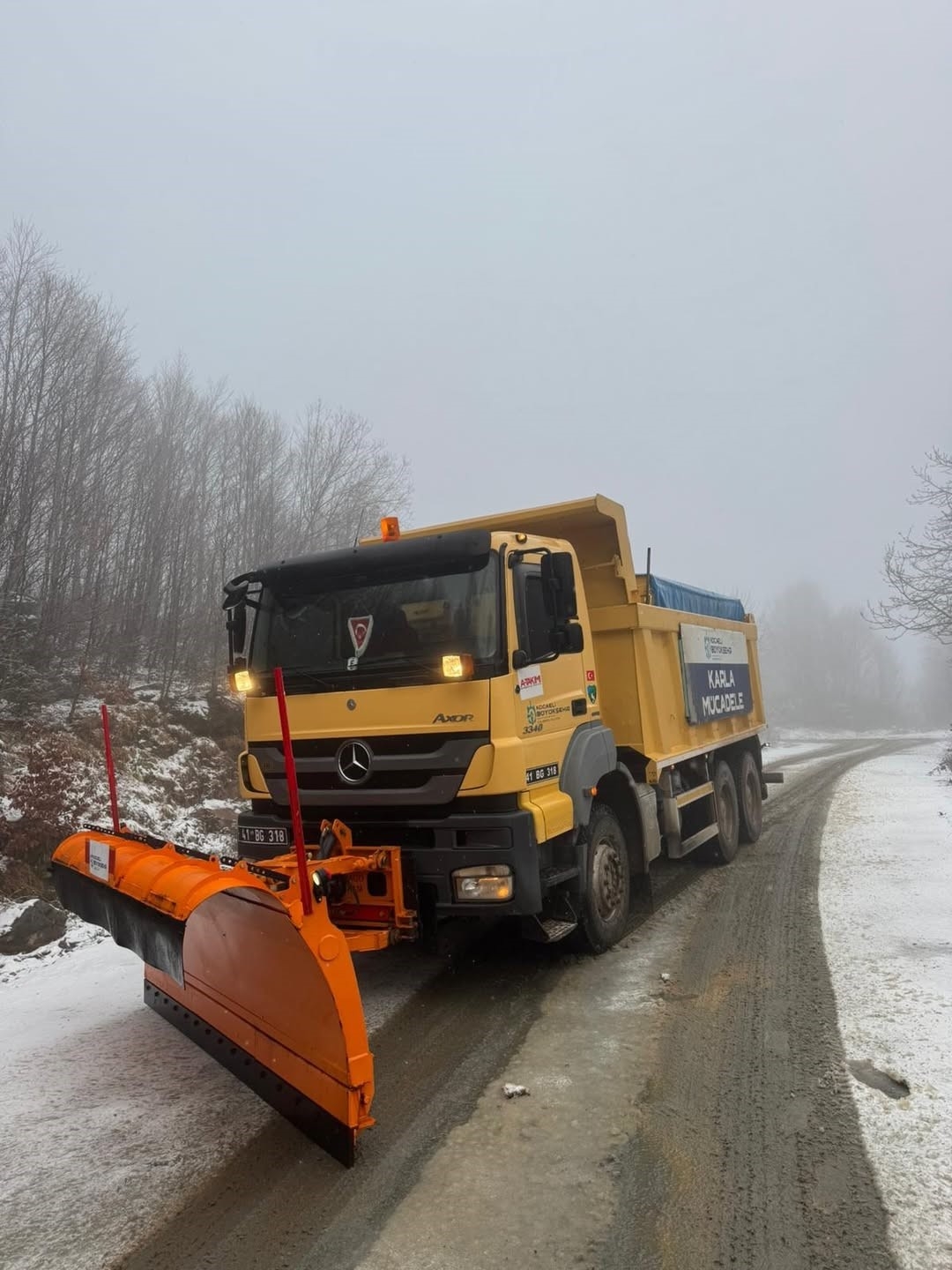 Kartepe'ye kar yağdı