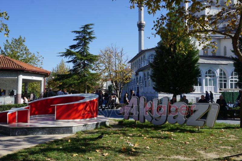 Kasım ayında yazdan kalma günler yaşanıyor