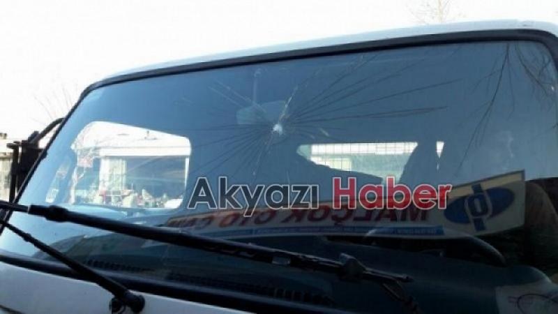 Kasko Anlaşmalı Otocam Servisiniz Öz Malçok Oto cam Akyazı da