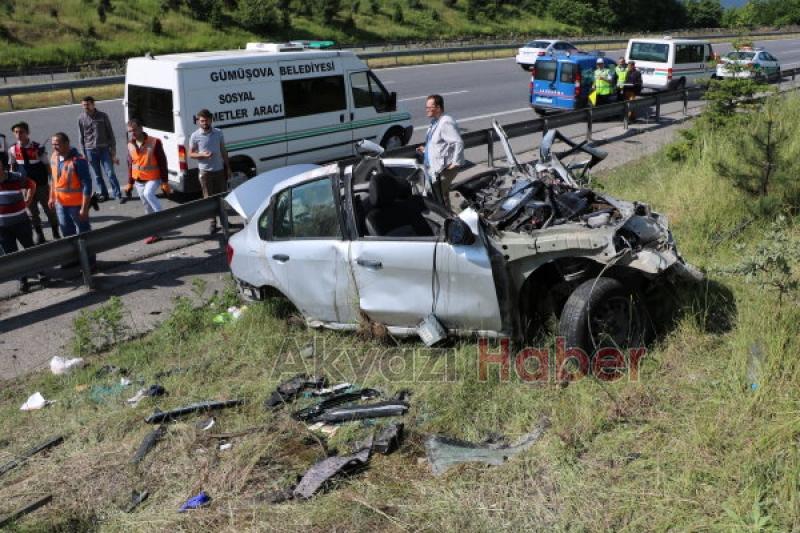  Katliam Gibi Kaza 4 Ölü