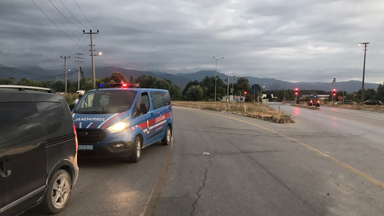 Batakköy Kavşağı’nda Kaza: Motosiklet Sürücüsü Yaralandı
