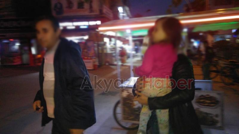 Kaybolan Küçük Çocuğun Yardımına Esnaf Koştu