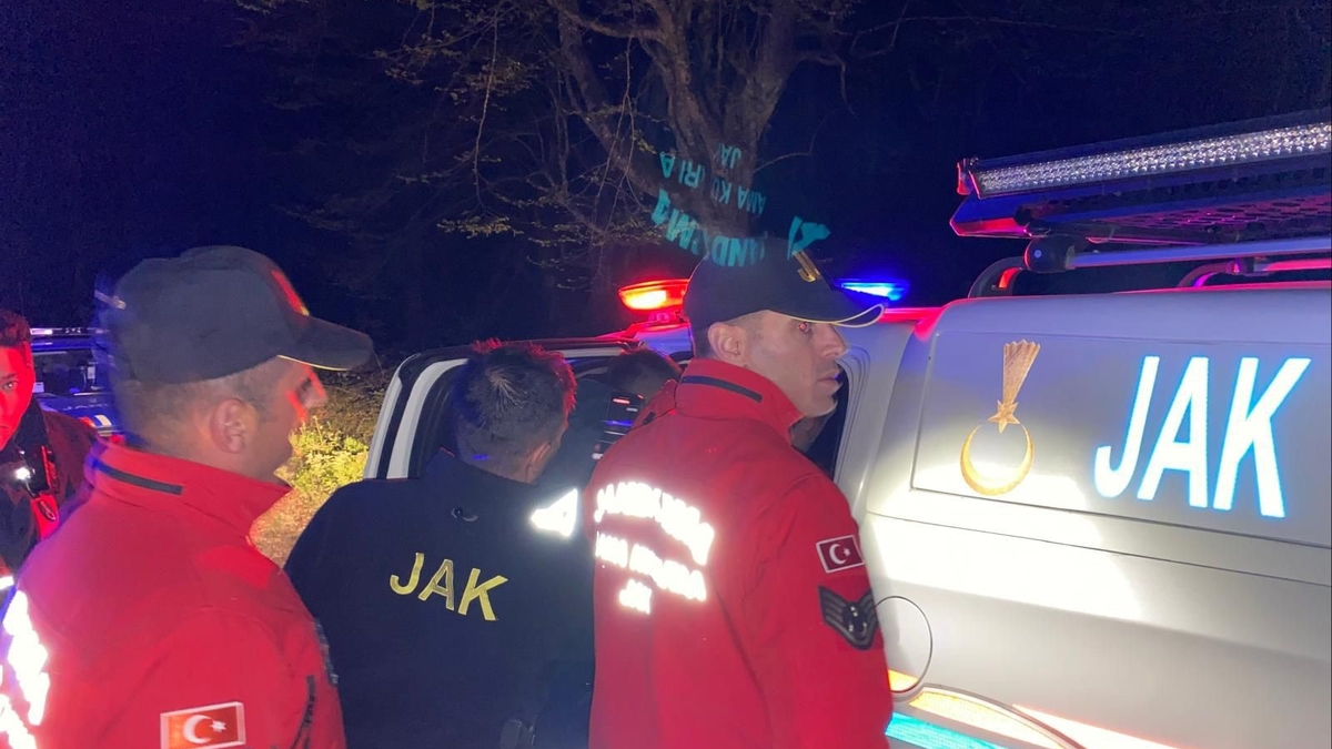 Kayıp kişi ormanda bulundu